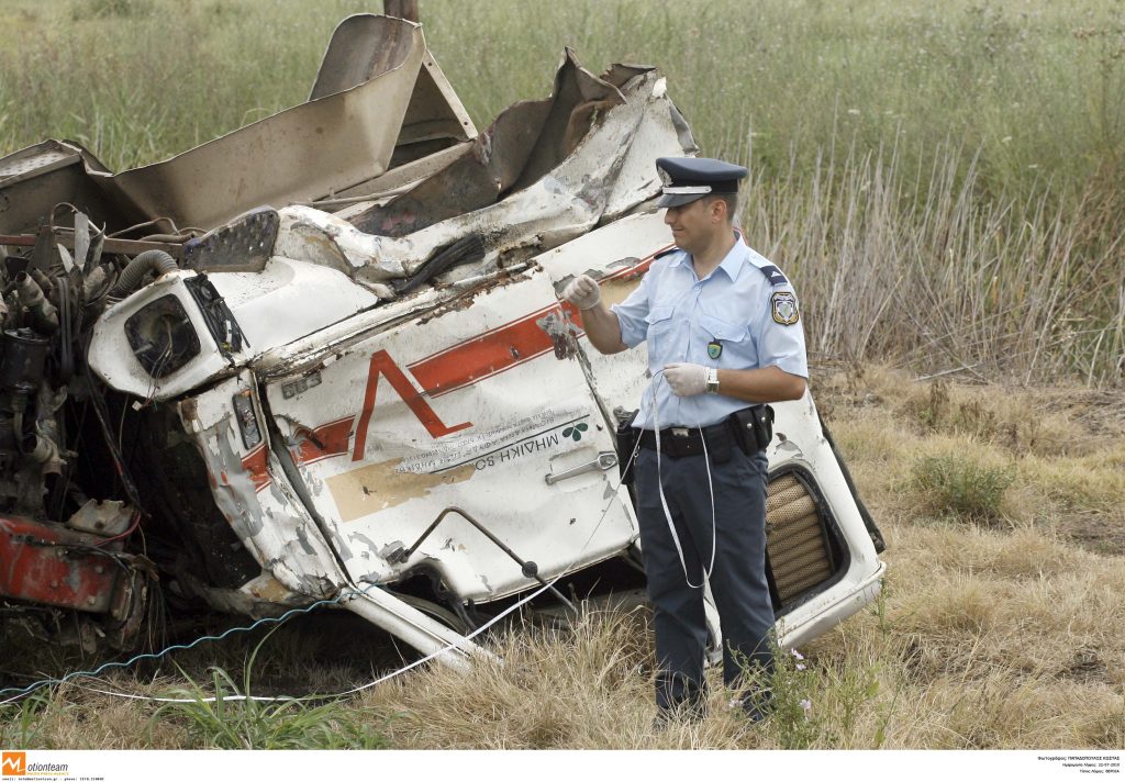 Μυστήριο τροχαίο στην Εγνατία με 9 αλλοδαπούς – Ένας Μαροκινός νεκρός
