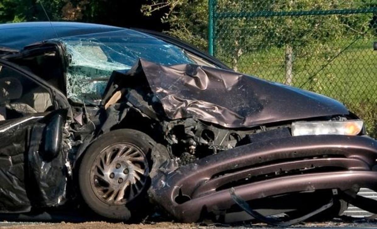 Σε κατάσταση σοκ γνωστή ηθοποιός που σκότωσε αστυνομικό με το αυτοκίνητό της!