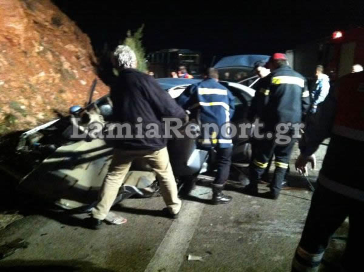 Μετωπική θανάτου στη Λιβαδειά – 32χρονη ξεψύχησε στην άσφαλτο