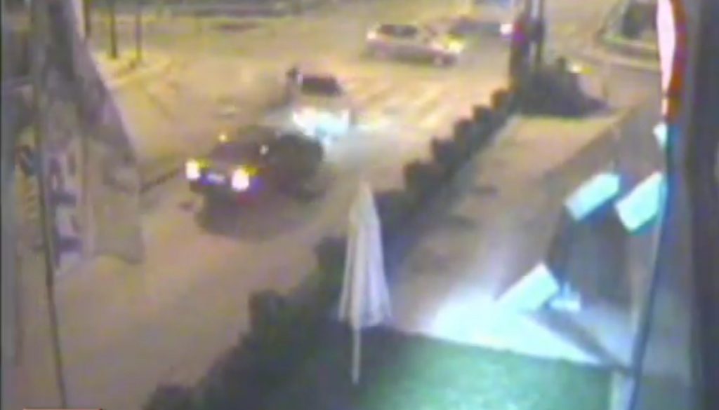 Πάτρα: Τροχαίο που κόβει την ανάσα μπροστά στην κάμερα!