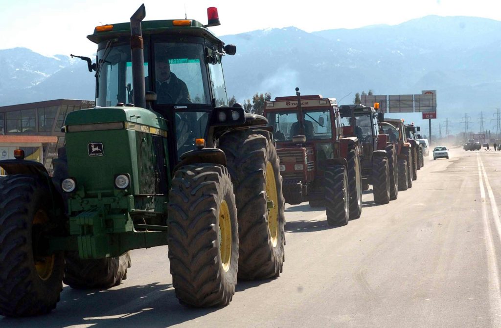 Ετοιμάζονται για νέα μπλόκα οι αγρότες στον Προμαχώνα