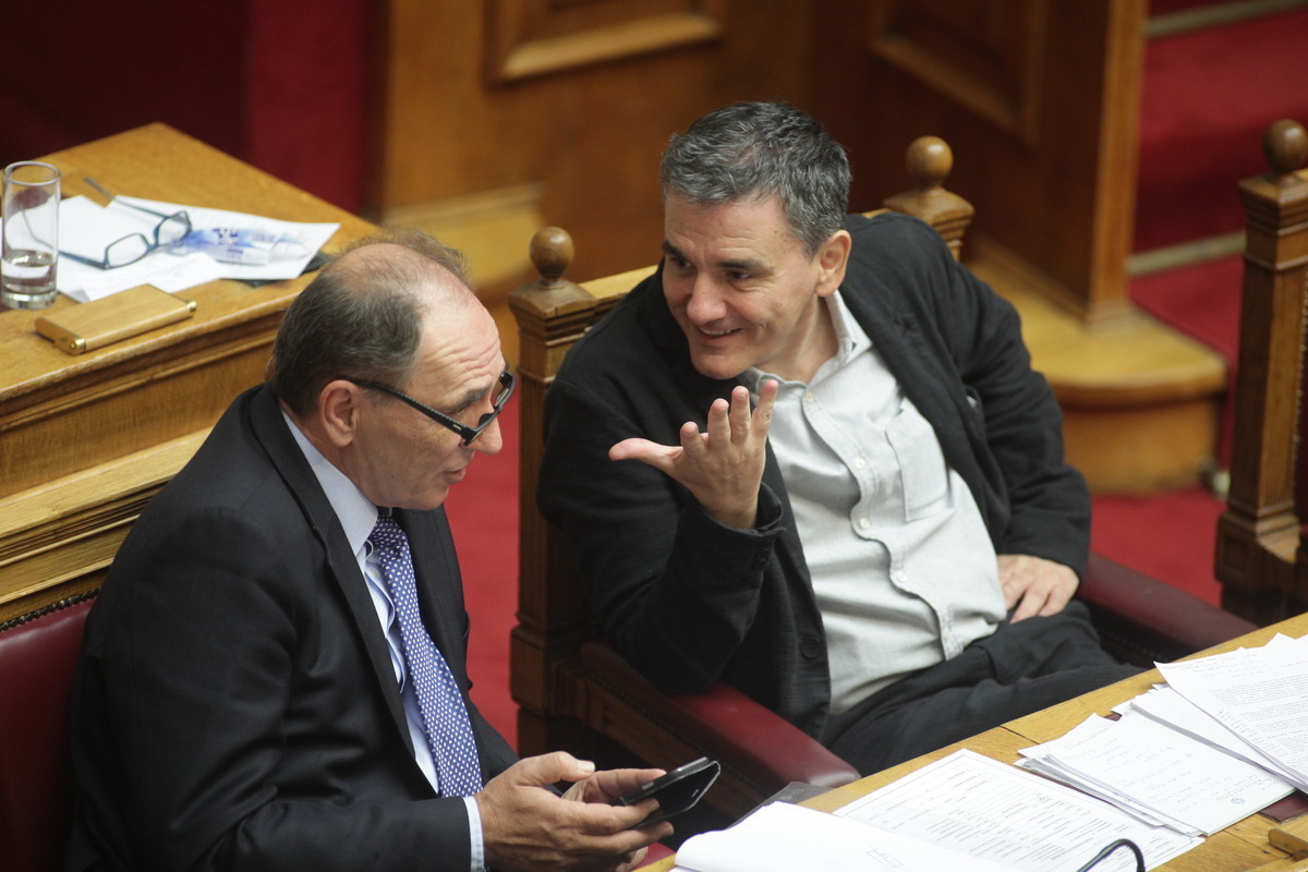 Κάτι κουρασμένα παλικάρια! Αναβλήθηκε ως τις 18:00 η νέα συνάντηση με το κουαρτέτο – Τα “κόκκινα δάνεια” κρίνουν… και τις επικουρικές!