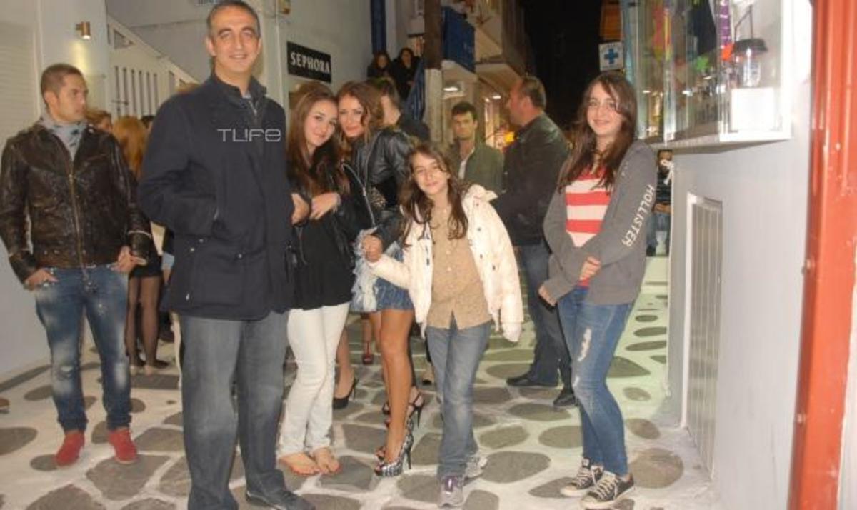 Η εξόρμηση του εφοπλιστή Κ. Τσακίρη στη Μύκονο με το νέο του έρωτα!