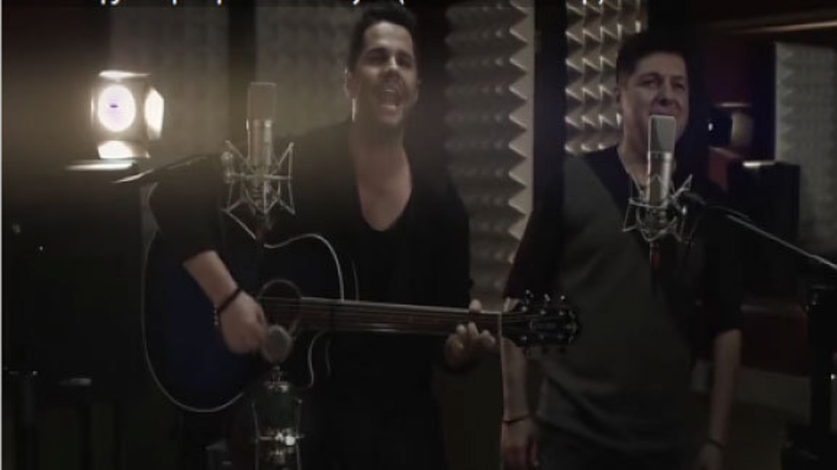 Ξεσήκωσε την Κύπρο ο Γιώργος Τσαλίκης με το νέο του τραγούδι!