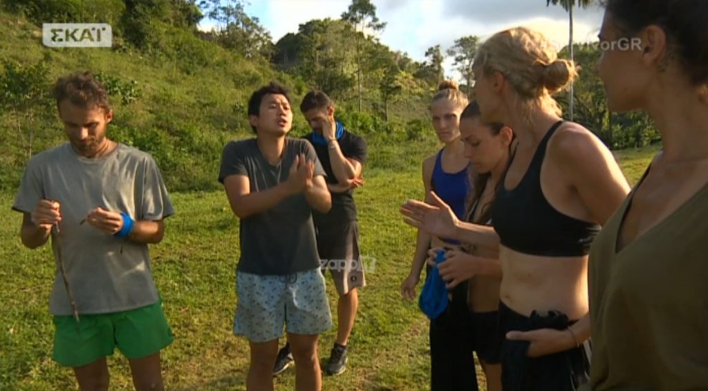 Ο Ορέστης Τσανγκ αρπάχτηκε με την Ελένη Δάρρα μετά την ήττα στο Survivor!