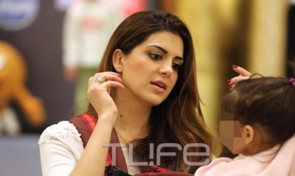 Αχώριστη με τις κόρες της η Σταματίνα Τσιμτσιλη! ΦΩΤΟ