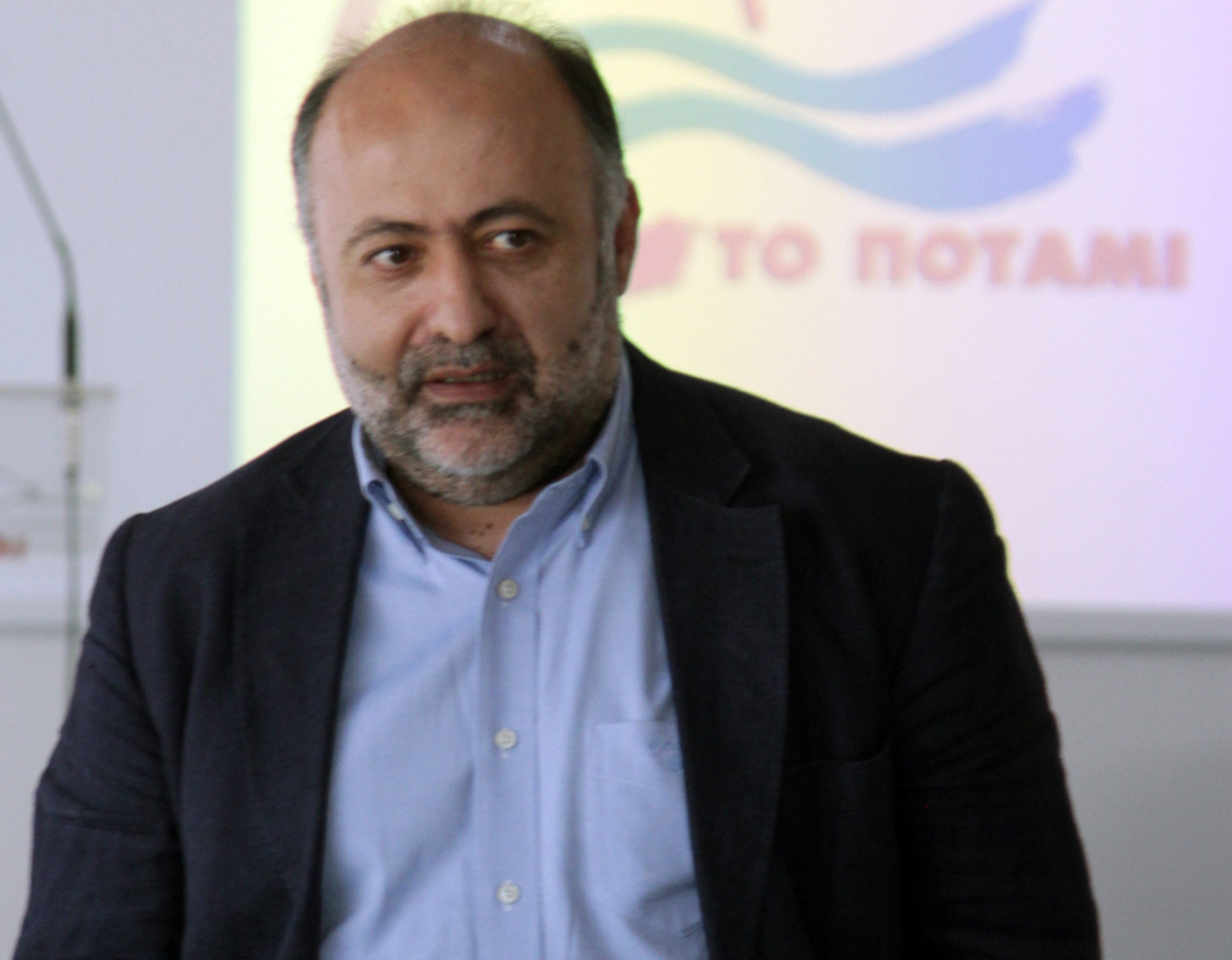 Ποτάμι: Να απαντήσει ο Τσίπρας όχι ο Βαρουφάκης!