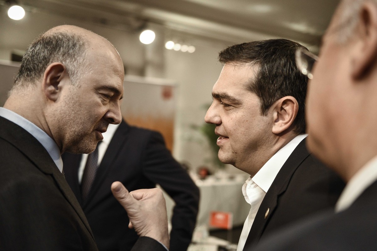 Όνειρο θερινής νυκτός το ήρεμο καλοκαίρι – Το Brexit πιέζει κυβέρνηση και δανειστές
