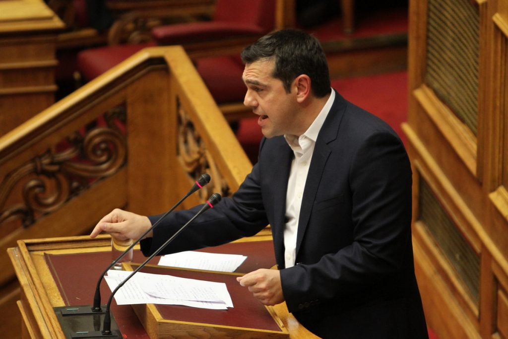 Η απόλυτη στήριξη Τσίπρα στους δύο υπουργούς για τα “προβληματικά” πόθεν έσχες – Δεν υπάρχουν νέα μέτρα