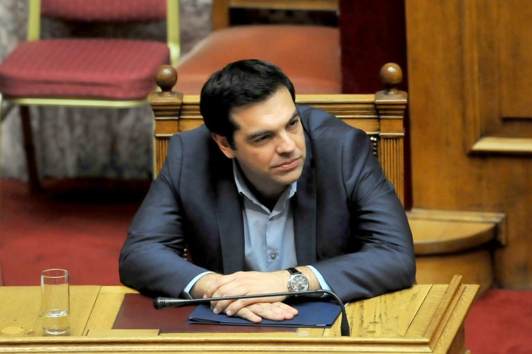 Η συνέντευξη του Τσίπρα: Το μοντέλο του ΣΥΡΙΖΑ δεν μπορεί να λειτουργήσει έτσι  –  “Καρφί” για Ζωή: Δεν μπορούμε να ψηφίζουμε στις 6 το πρωί!
