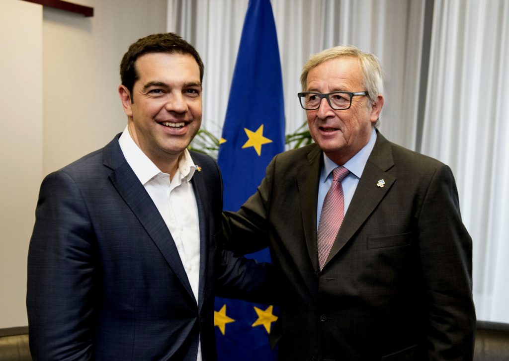 Διπλή διάψευση από Μαξίμου για “τελεσίγραφο” και “χρεοκοπία”
