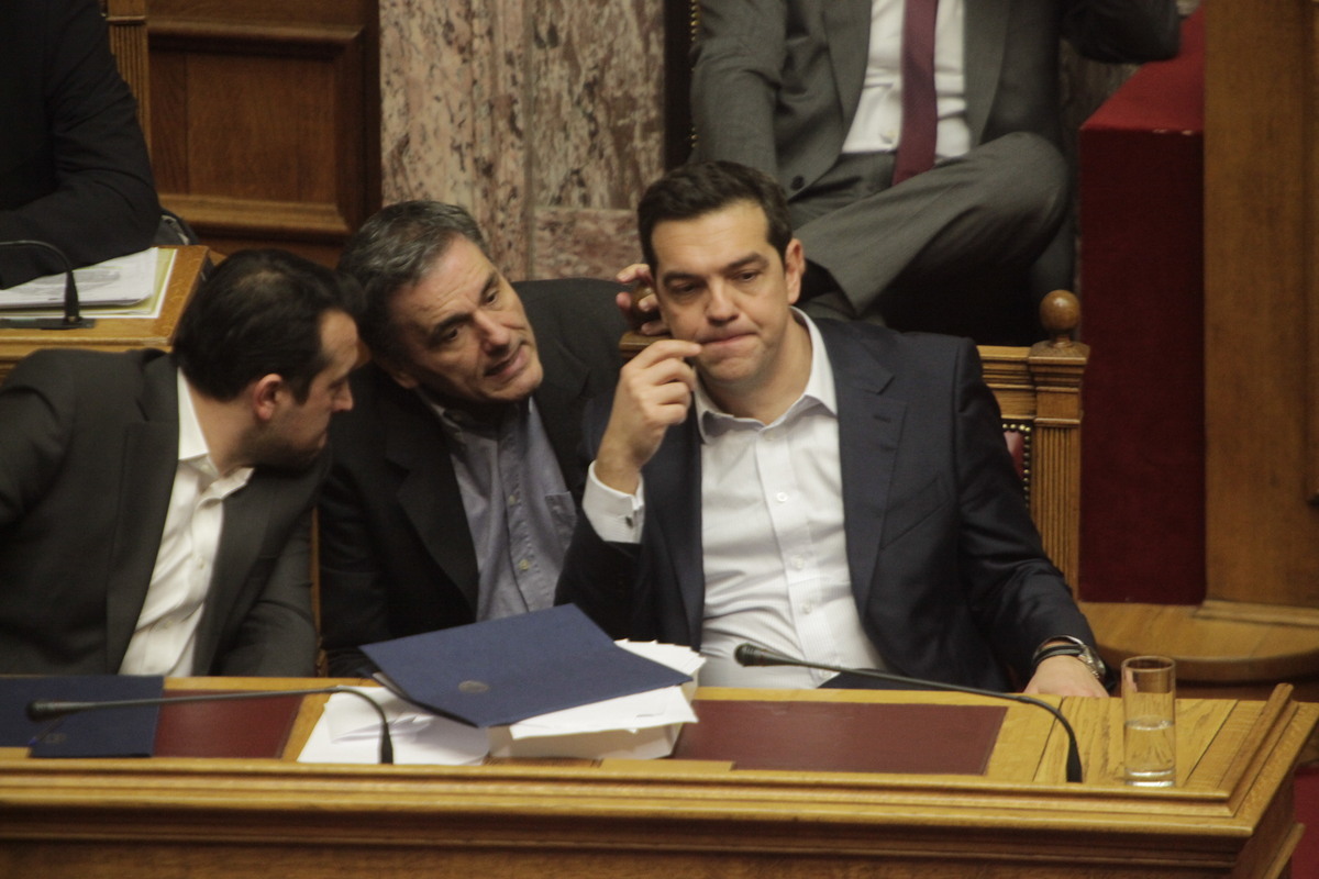 Οργή στην Αθήνα για τα πολιτικά παιχνίδια ΔΝΤ και Σόιμπλε