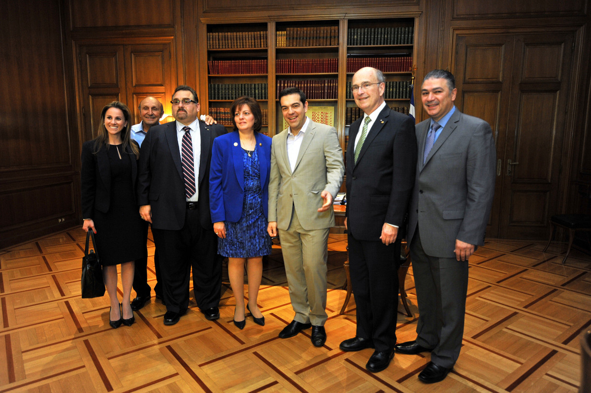 Στήριξη από την ομογένεια ζήτησε ο Τσίπρας από τους ΑΧΕΠΑ