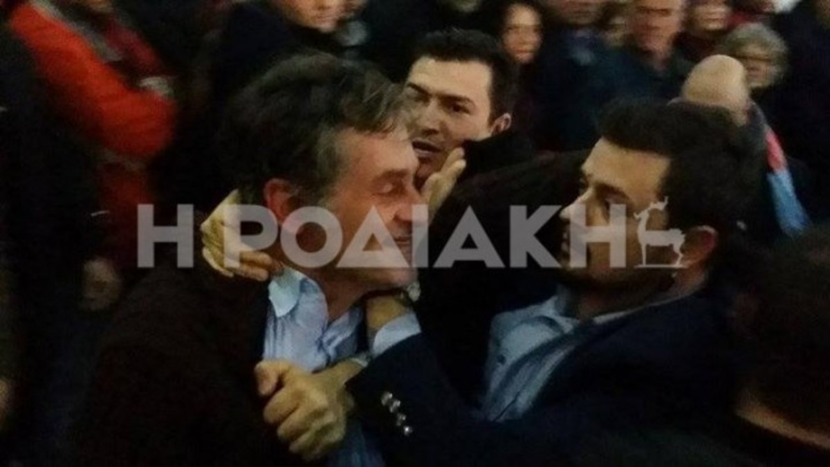 Επεισόδιο στην ομιλία Τσίπρα