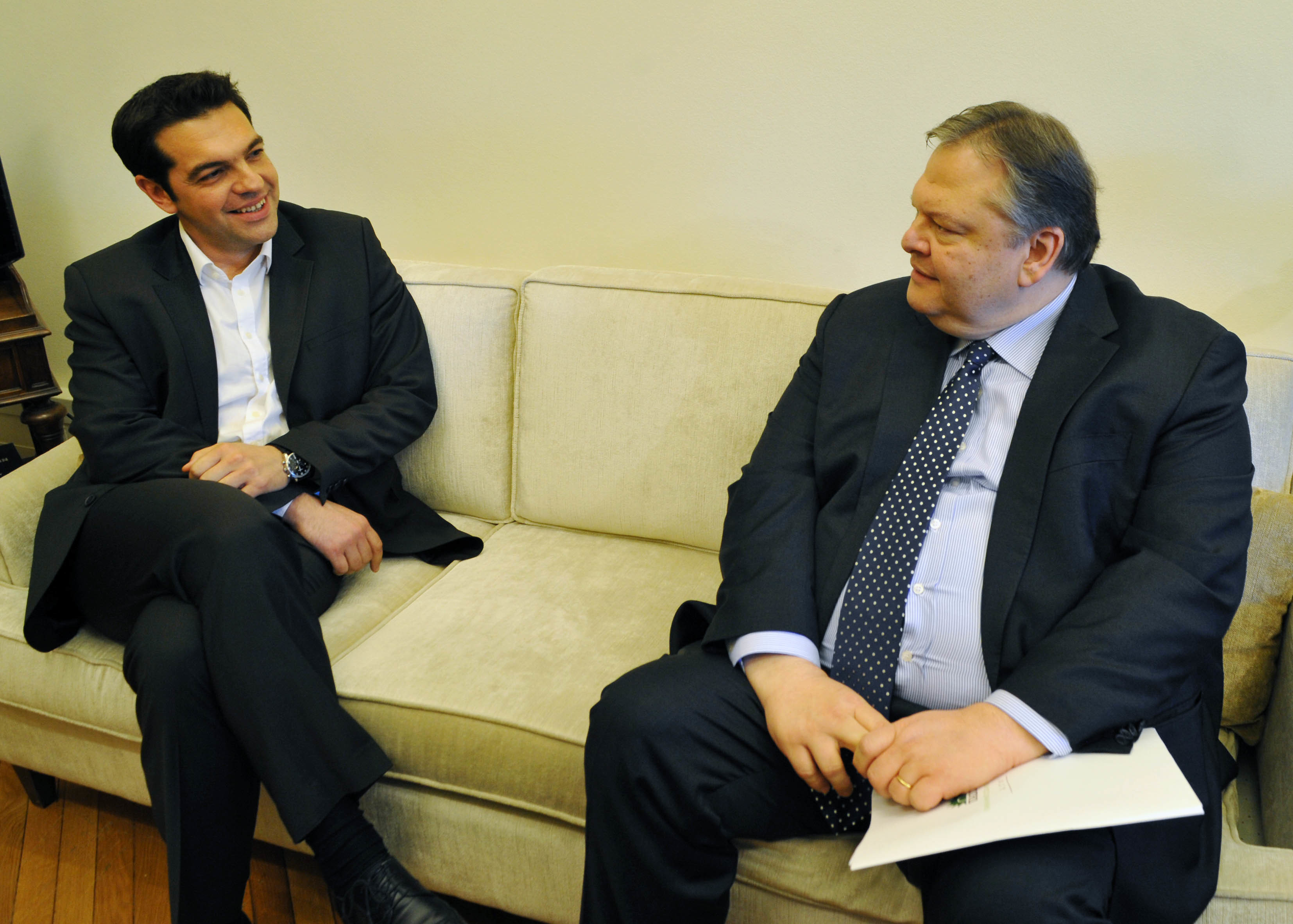 Συνάντηση Βενιζέλου – Τσίπρα για τα εθνικά θέματα