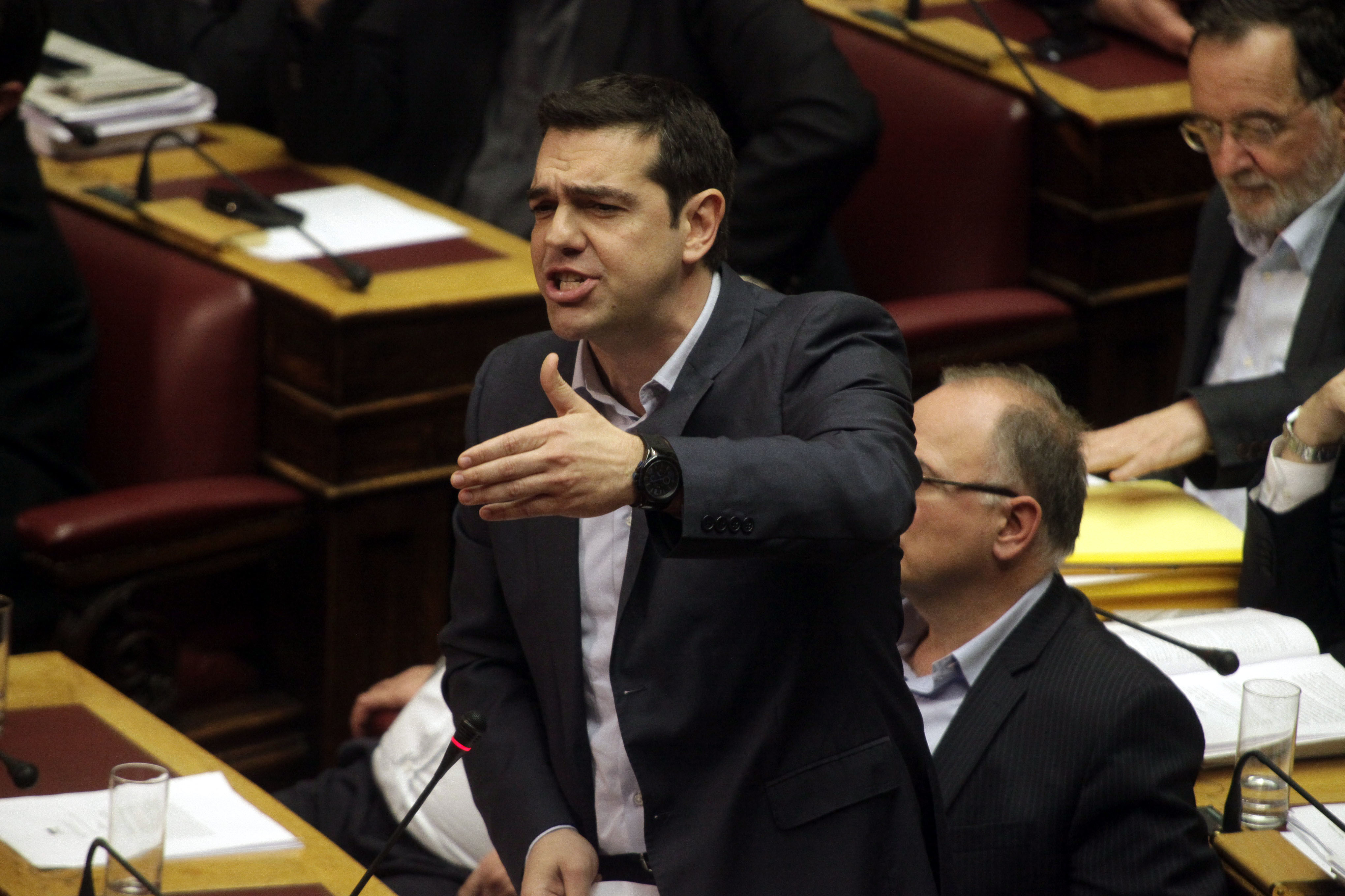 ΣΥΡΙΖΑ: Βαριά τραυματισμένη η κυβέρνηση από την ψηφοφορία – Ο Σαμαράς κρύβεται