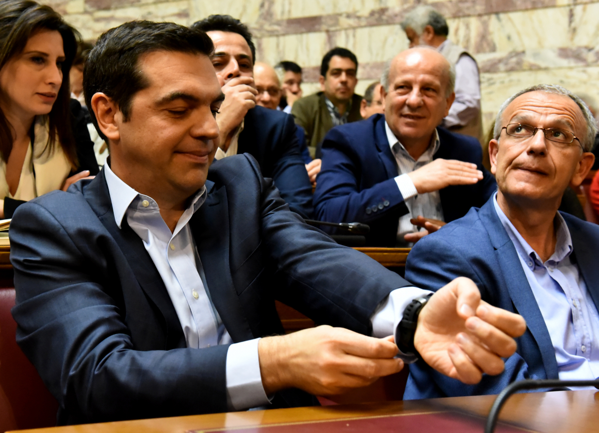 ΝΔ: Τσίπρας είναι και τσίπα δεν έχει πάνω του