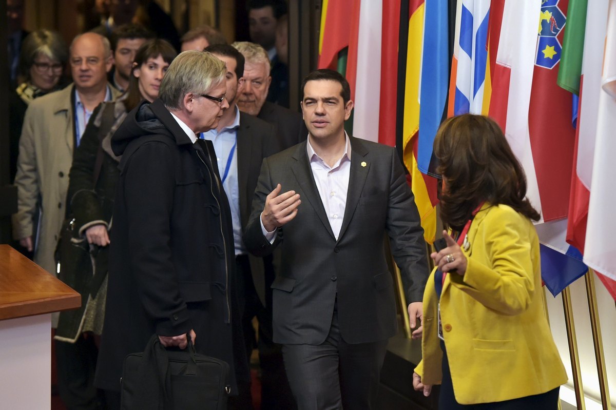 Οι Βρυξέλλες βλέπουν κενά στις προτάσεις της Αθήνας – Ποιές παραχωρήσεις περιέχει η λίστα