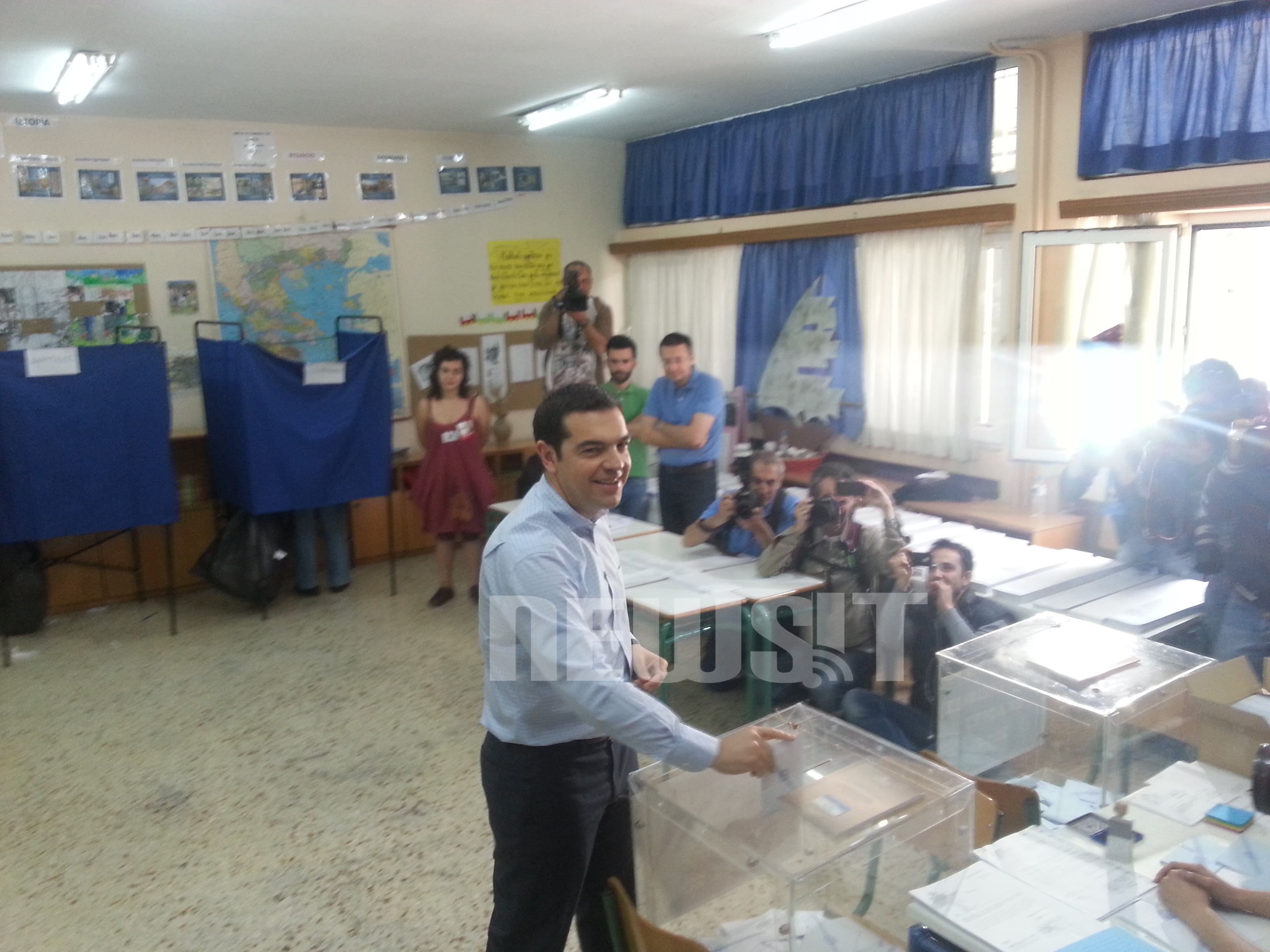 Εκλογές 2014: “Το πρώτο βήμα για να αλλάξει σελίδα η χώρα μας”, τόνισε ο Τσίπρας (ΦΩΤΟ και BINTEO)