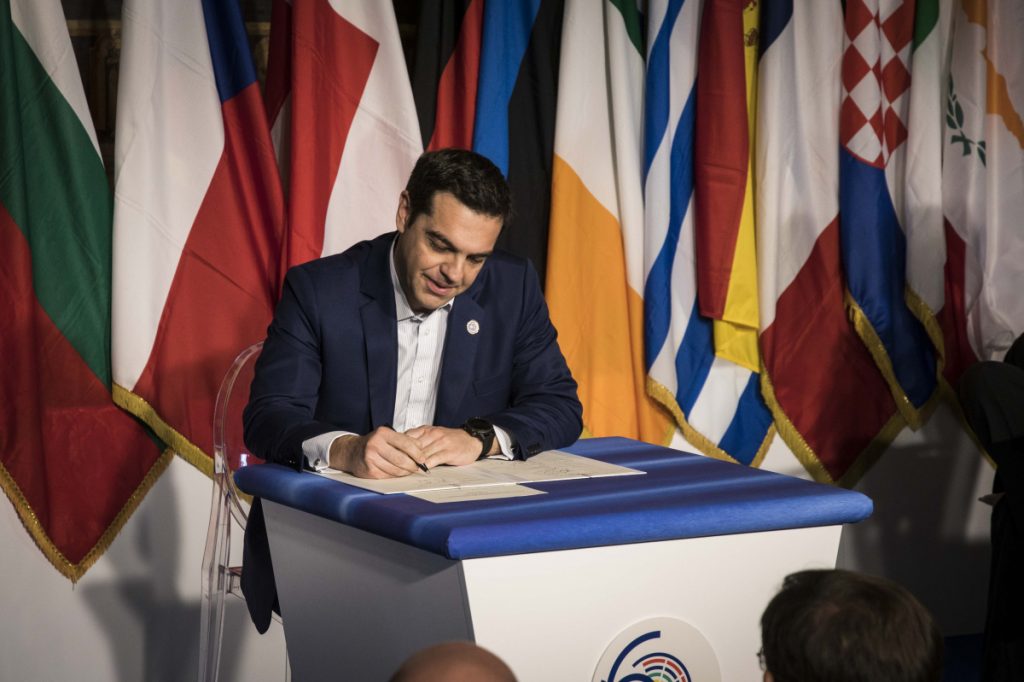 Τσίπρας: Το σκεφτόμουν αν θα υπογράψω τη Διακήρυξη – Δεν είναι η Ευρώπη που θέλουμε αλλά… [pics, vid]