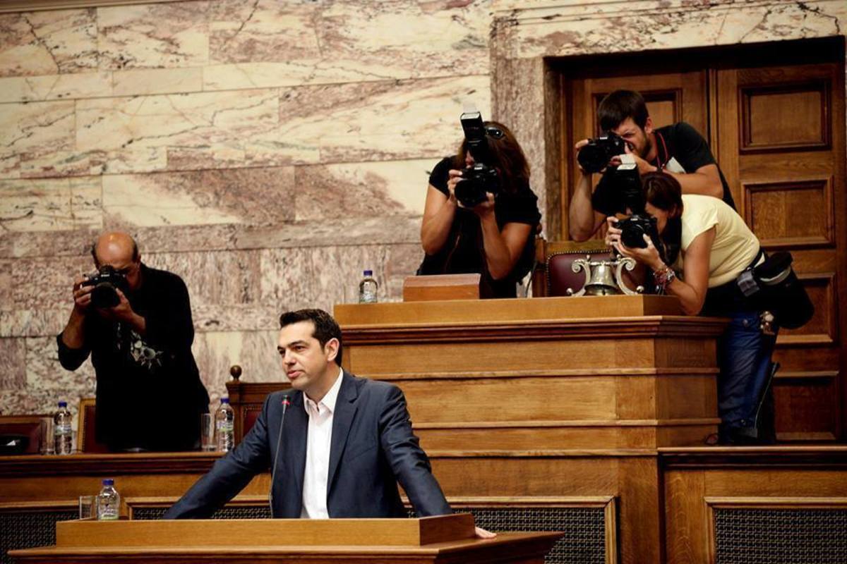 Αλέξης Τσίπρας στην Κ.Ο. του ΣΥΡΙΖΑ: «Οι δανειστές θέλουν να ταπεινώσουν την Ελλάδα» – Κατηγόρησε το ΔΝΤ ότι τορπιλίζει την συμφωνία