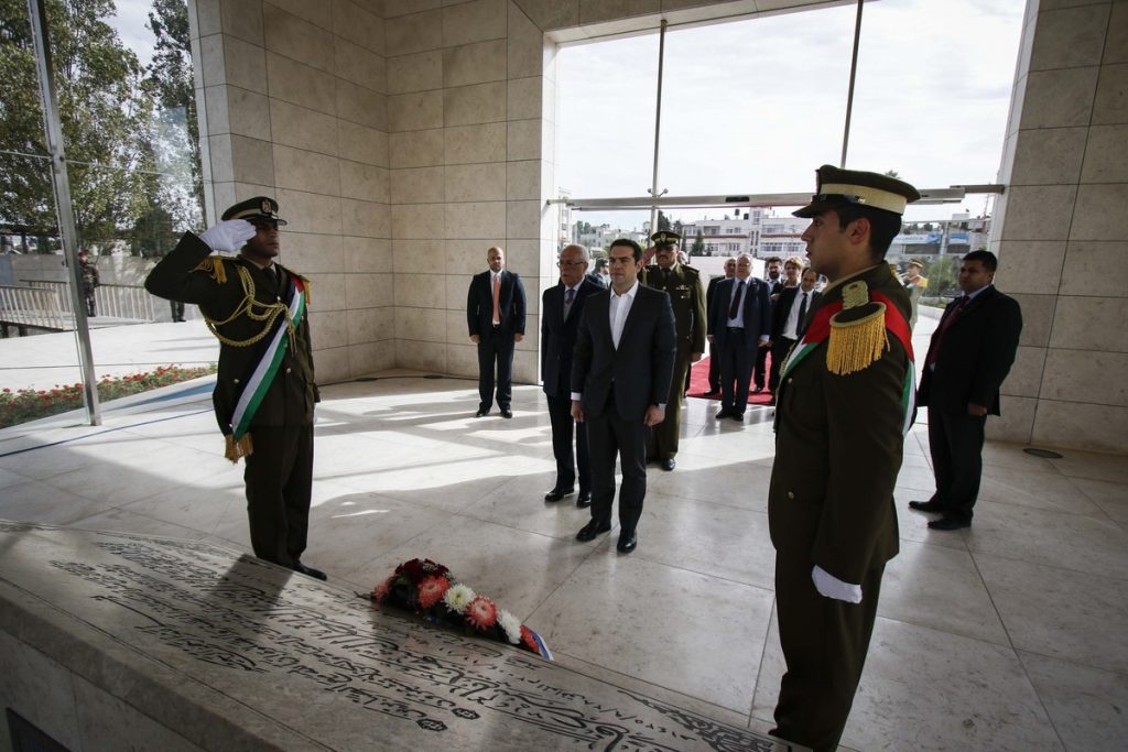 Από τον Αραφάτ στον… Αμπάς ο Αλέξης Τσίπρας