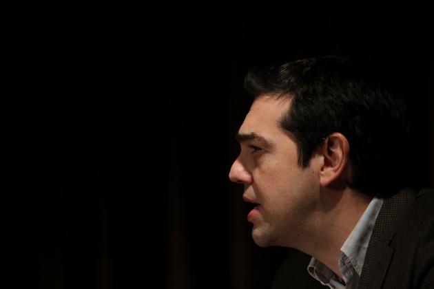 Ο Τσίπρας στα ΕΑΣ: “η τρόϊκα εσωτερικού εκτελεί την αμυντική βιομηχανία”