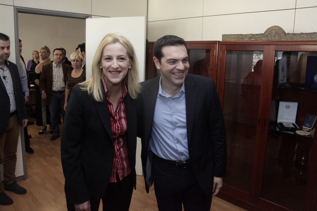 Τσίπρας: Ξέρω ότι θα περάσουμε δύσκολες στιγμές το ’15