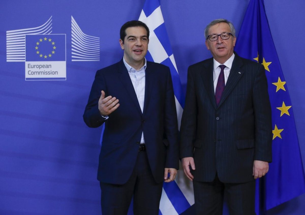 Όλα δείχνουν συμφωνία – Εξάμηνη παράταση θα προτείνει η Κομισιόν στην κυβέρνηση – Στα τηλέφωνα Γιούνκερ – Τσίπρας