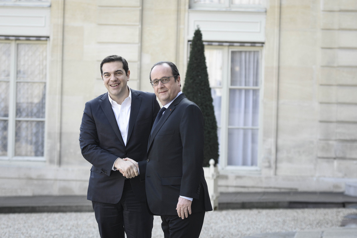 Το παρασκήνιο της συνάντησης του Αλέξη Τσίπρα με τον Ολάντ