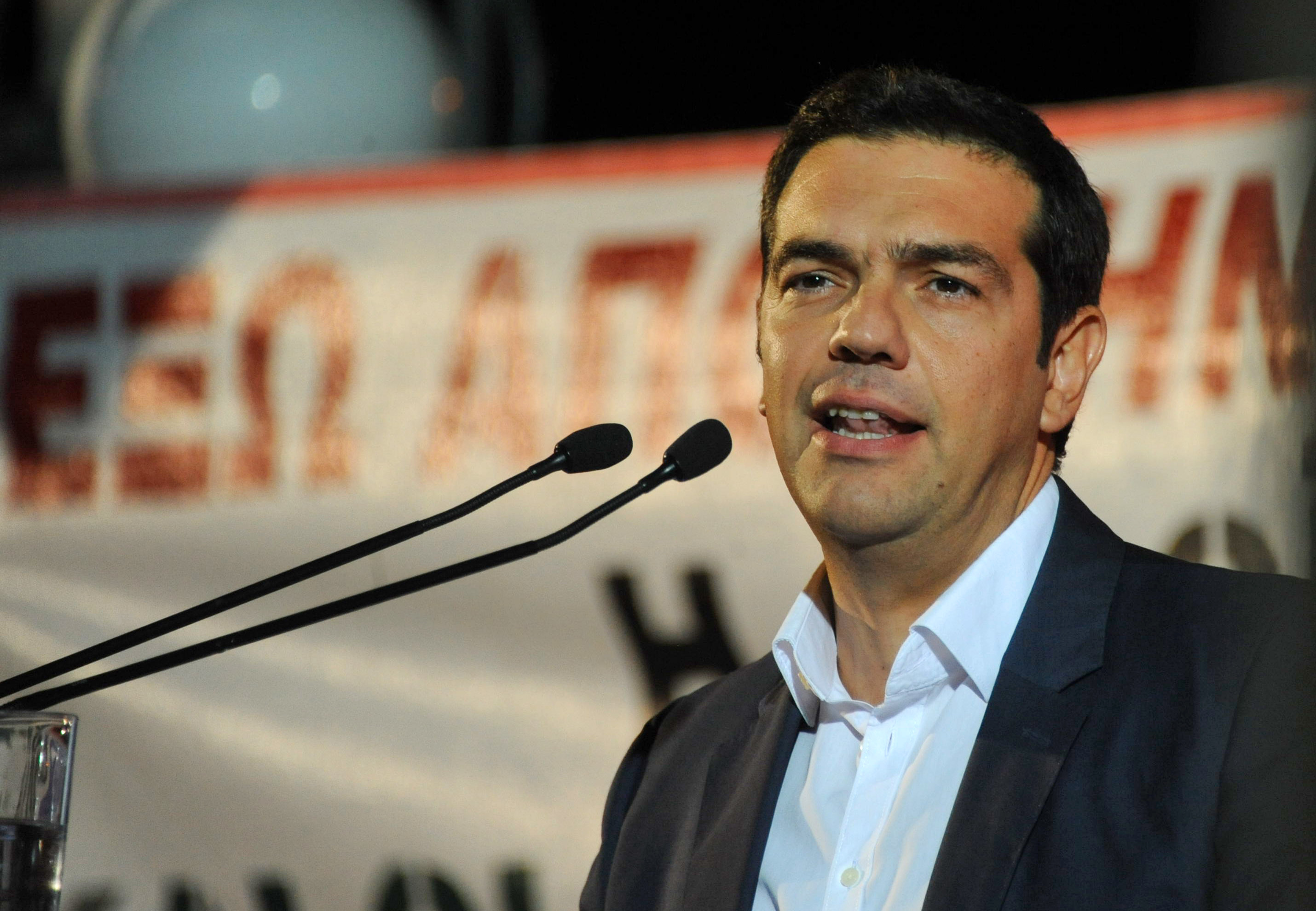 ΣΥΡΙΖΑ: Εκτός πραγματικότητας τα περί παρακολουθήσεων Τσίπρα! – Αιχμές κατά Δένδια, Κεδίκολγου: Όταν σας λέγαμε για τη Χρυσή Αυγή, σφυρίζατε αδιάφορα