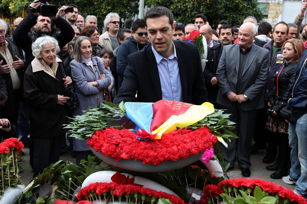 Γκάφα από τον ΣΥΡΙΖΑ! Έκαναν copy paste το περσινό μήνυμα για το Πολυτεχνείο!