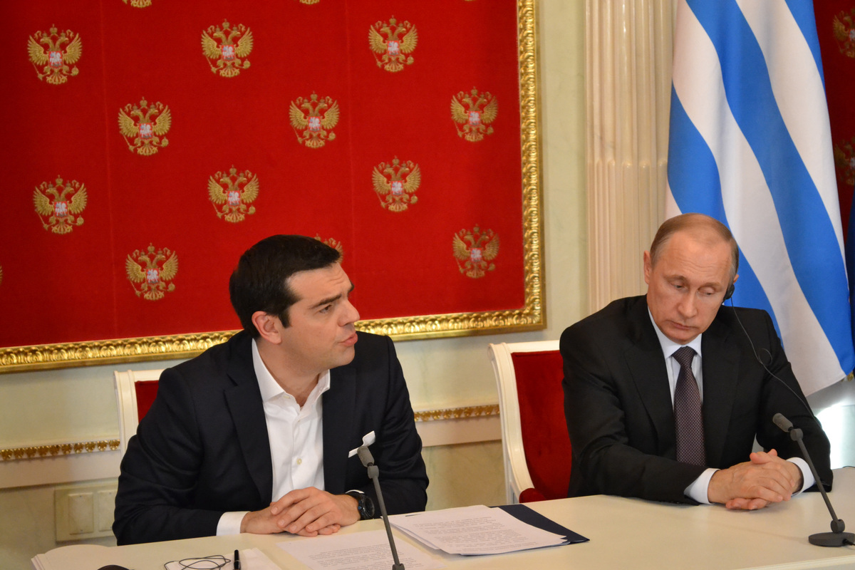 Δεν σχολιάζει η Γερμανία τη νέα επίσκεψη του Τσίπρα στη Ρωσία