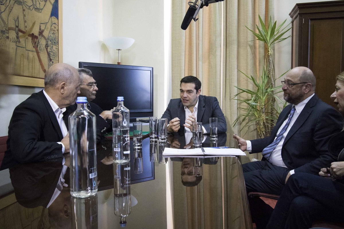 Ήρθε στα λόγια του Σαμαρά ο Τσίπρας: «Δεν έχουν γνώση όσοι ζητούν να πέσει μονομερώς ο φράχτης στον Έβρο»