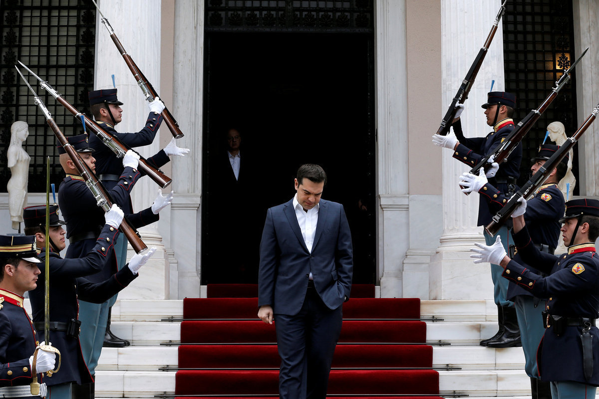 “Μυρίζει” 2015 η διαπραγμάτευση – Στην έδρα του ΔΝΤ θα ραφτεί το κοστούμι των μέτρων!