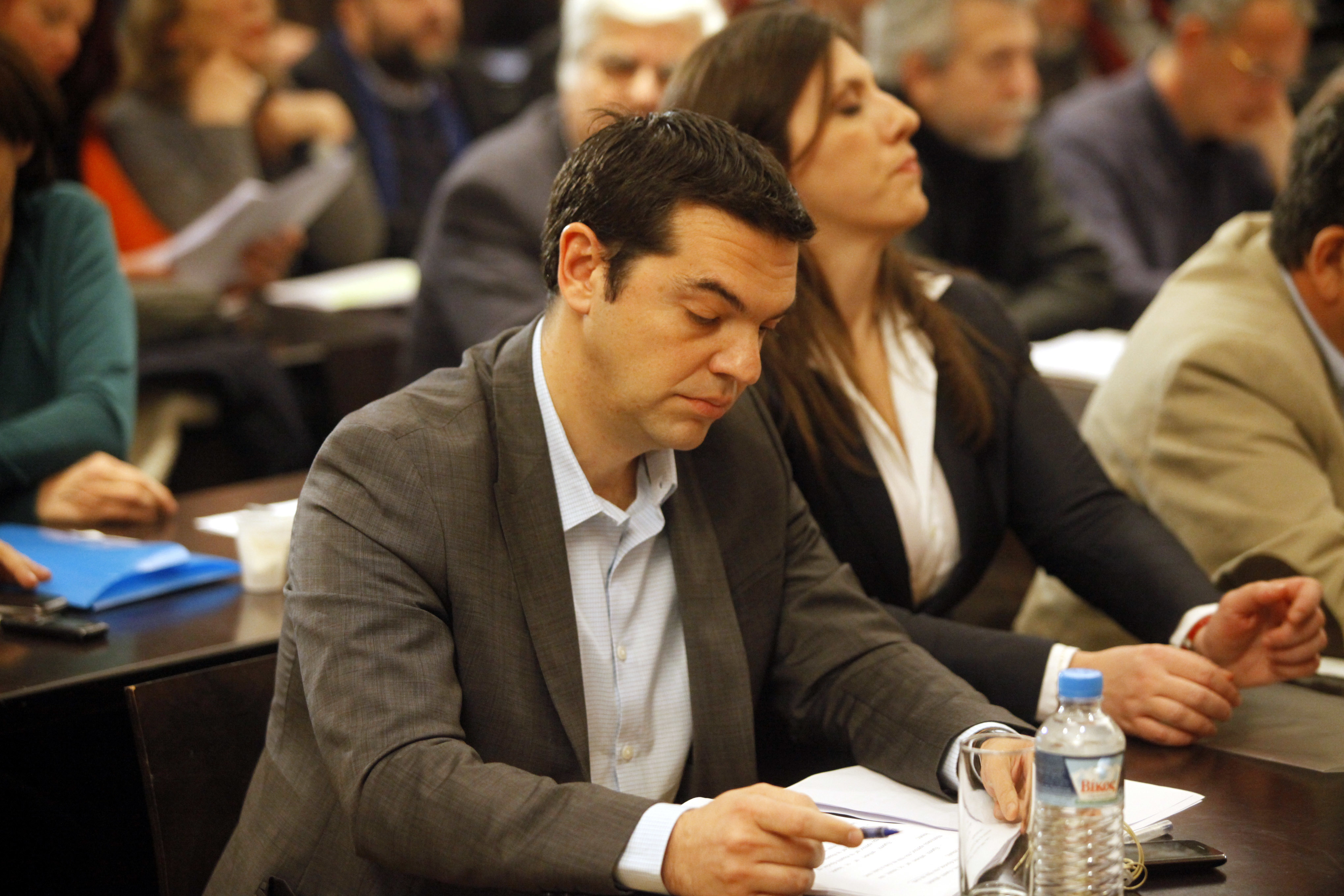 ΣΥΡΙΖΑ: Η κυβέρνηση αποκρύπτει τη συμφωνία με τους δανειστές