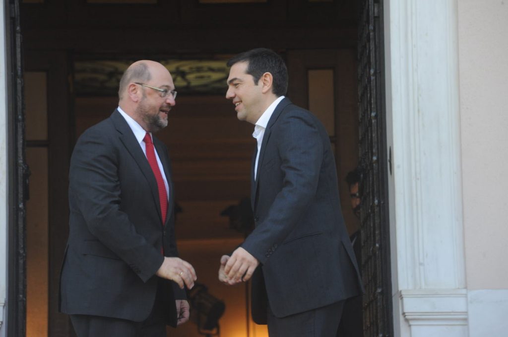 Τσίπρας: «Δεν θα υποχωρήσουμε στις παράλογες απαιτήσεις για την Α’ κατοικία!»