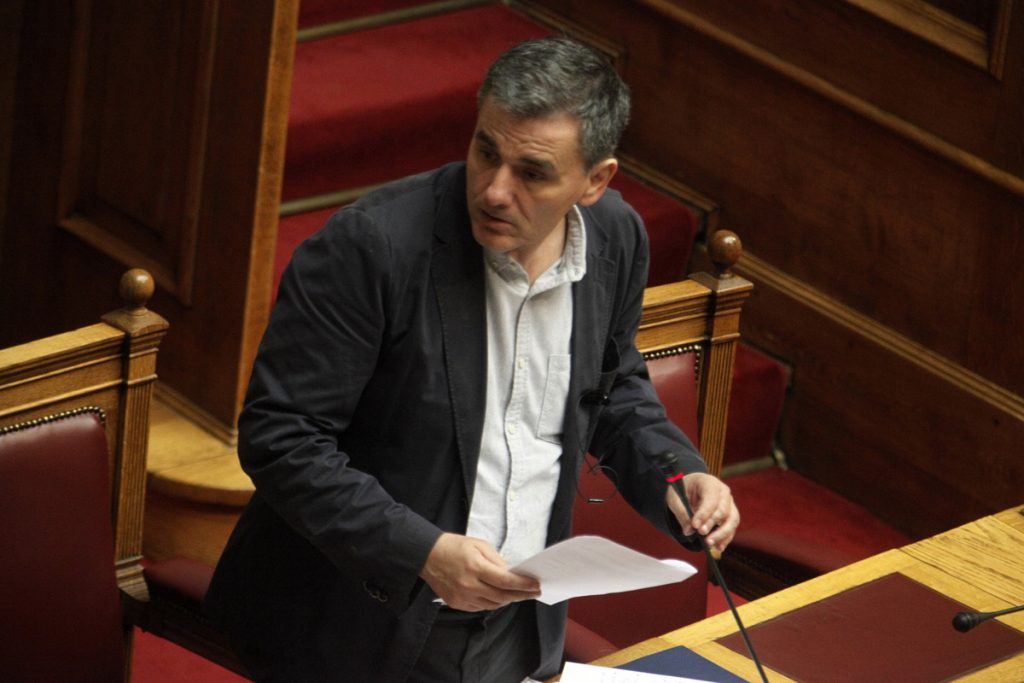 Βουλή: Στη σύνταξη με το παλιό καθεστώς οι εκπαιδευτικοί που παραιτούνται τώρα!