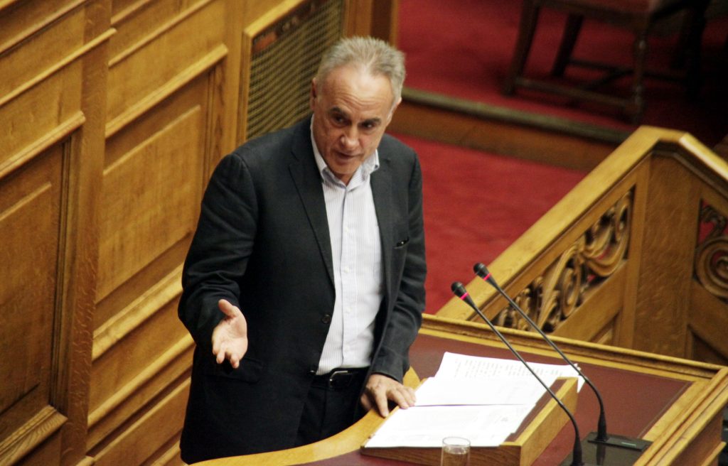 Τσούκαλης: Η κυβέρνηση βιάστηκε να σκίσει το μνημόνιο πριν τον Τσίπρα