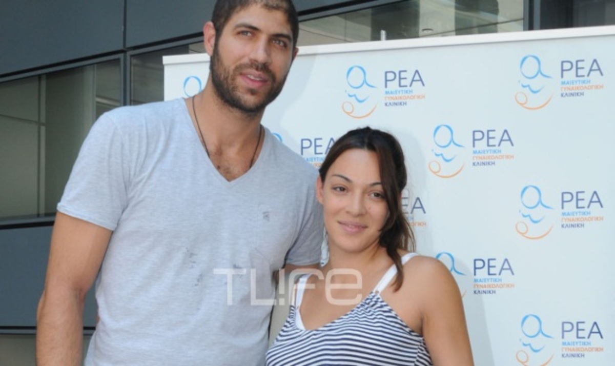 Μ. Τσουρή – Π. Βασιλόπουλος: Επιστροφή στο σπίτι με τον νεογέννητο γιο τους!