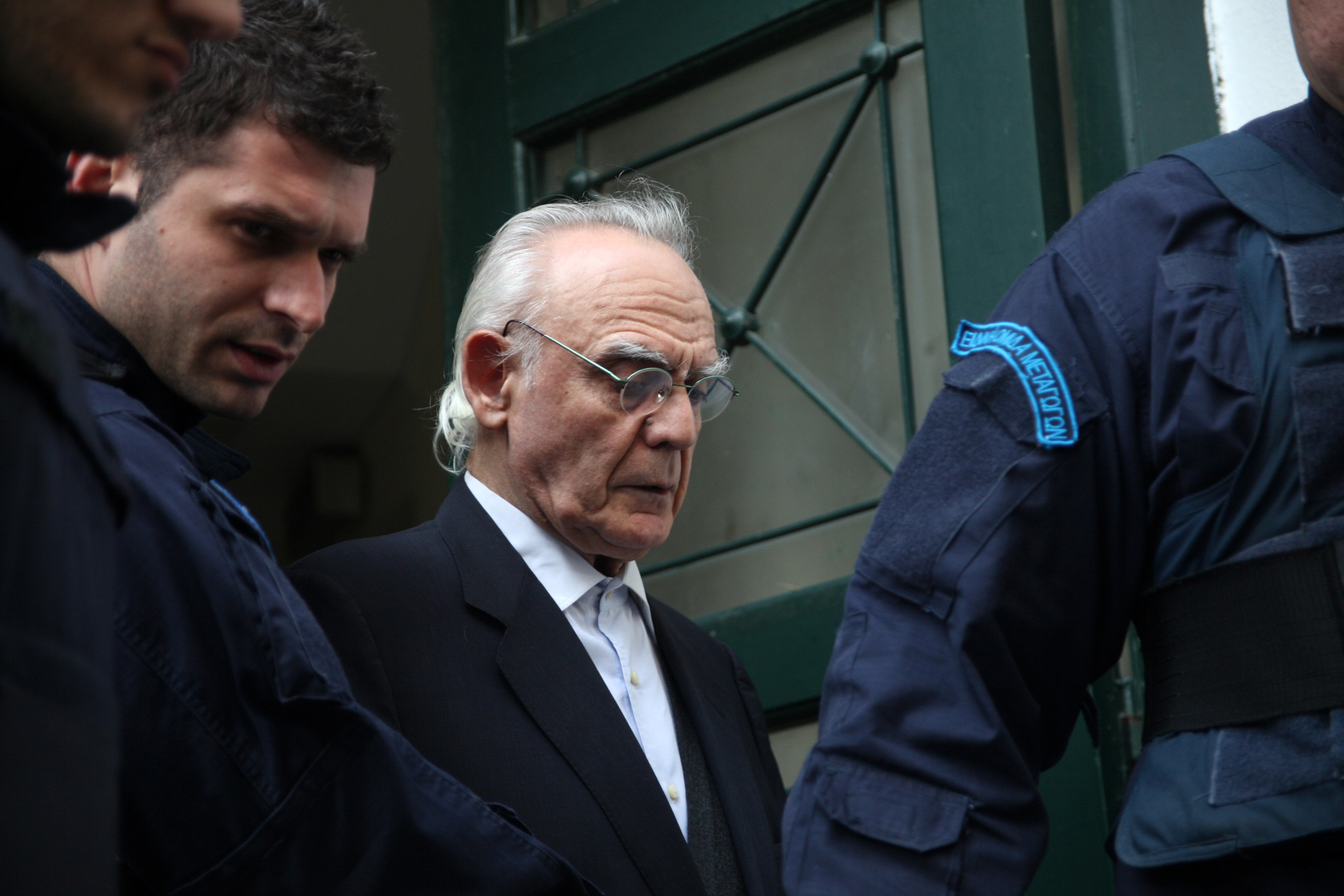 Τσοχατζόπουλος: Είμαι θύμα! – Εισαγγελέας: Είσαι ένοχος!