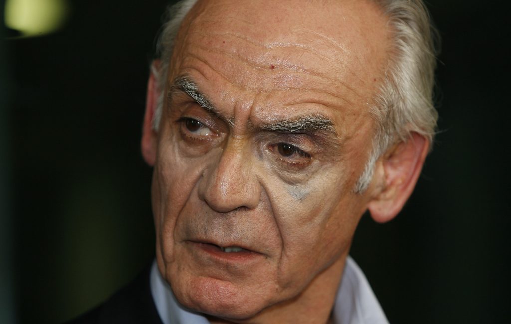 Άκης: “Καμία ευθύνη για τα υποβρύχια – Οι άλλοι φταίνε”