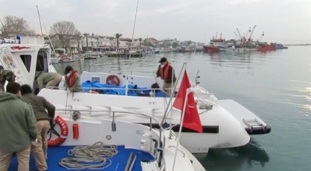 Βάζουν από την πίσω πόρτα την Τουρκία στα χωρικά μας ύδατα; Η Κομισιόν θέλει εμπλοκή ΝΑΤΟ στο προσφυγικό