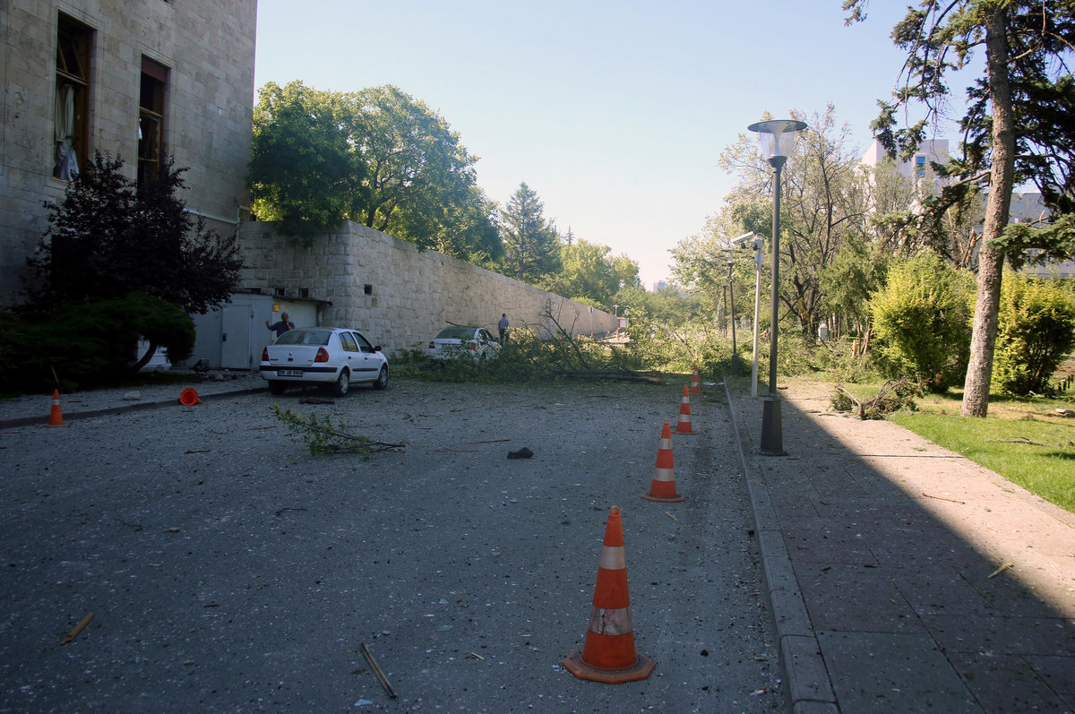 93 Έλληνες μαθητές έχουν εγκλωβιστεί στην Τουρκία – Τι λέει το ελληνικό ΥΠΕΞ