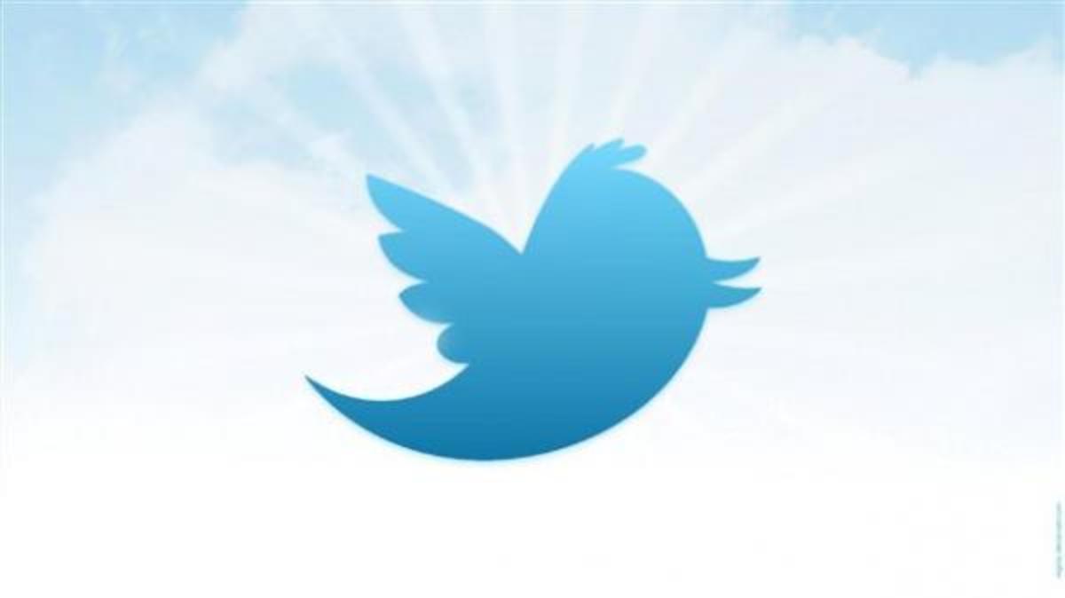Πρώτη η Γαλλία στη διαγραφή των tweets