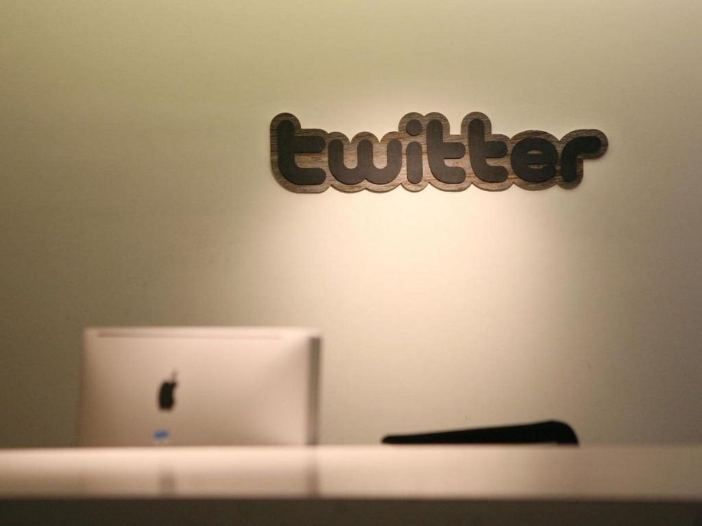Twitter: Εκτός λειτουργίας για πάνω από 2 ώρες