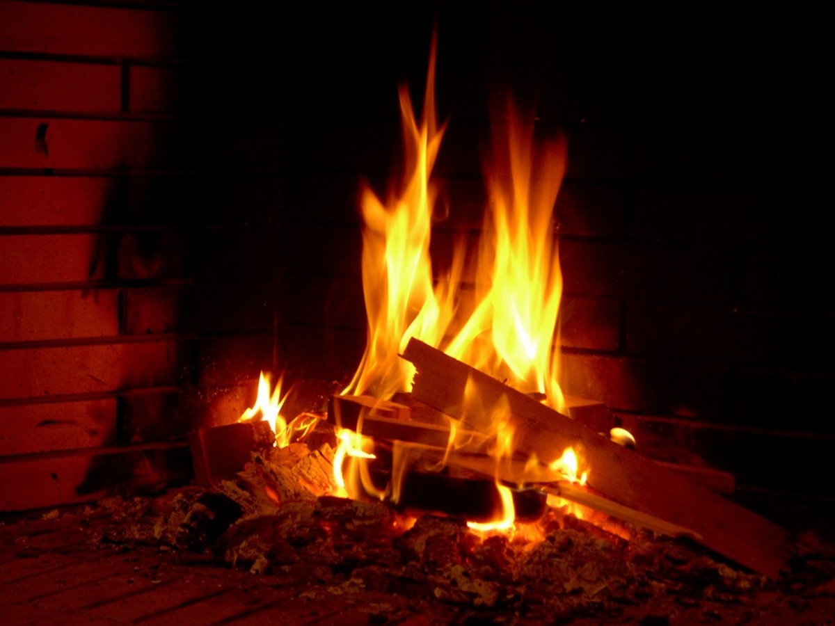 Αμαλιάδα: Προσπάθησε να ανάψει το τζάκι με… βενζίνη και άρπαξε φωτιά ο ίδιος!