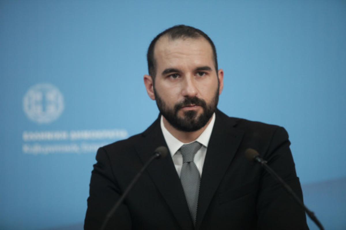 Τζανακόπουλος: “Προφανώς τα μέτρα θα “πλήξουν” κοινωνικές ομάδες”