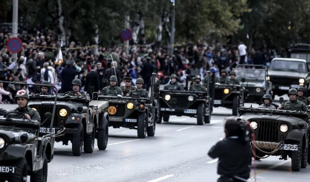 28η Οκτωβρίου 1940: Η Ελλάδα τιμάει τους ήρωές της [vids]