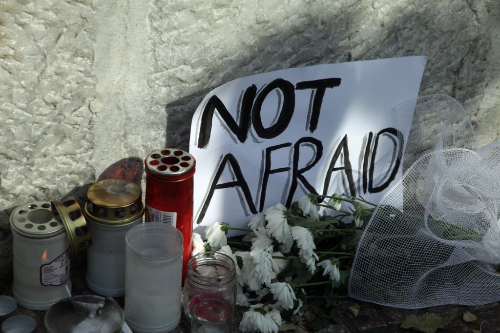 20χρονη Ολλανδή κατάφερε να ξεφύγει από τους Τζιχαντιστές αλλά την περίμενε μία δυσάρεστη έκπληξη